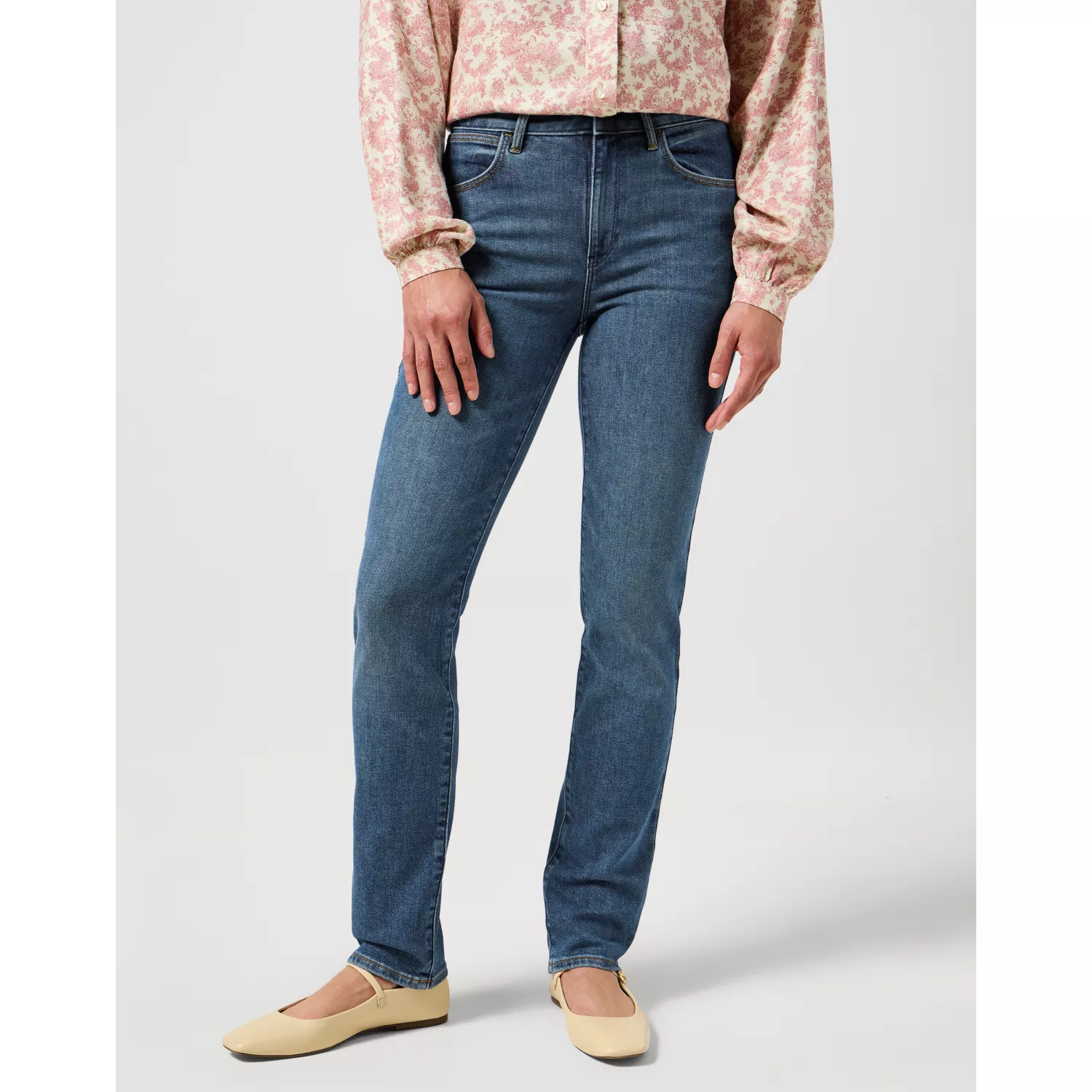 SLIM SMOKEY DENIM
