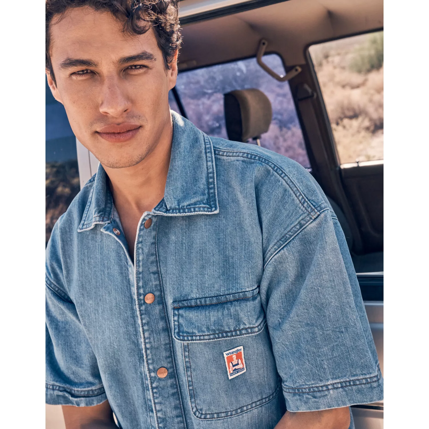 112362747 00 M SS CJ OVERSHIRT MID WASH