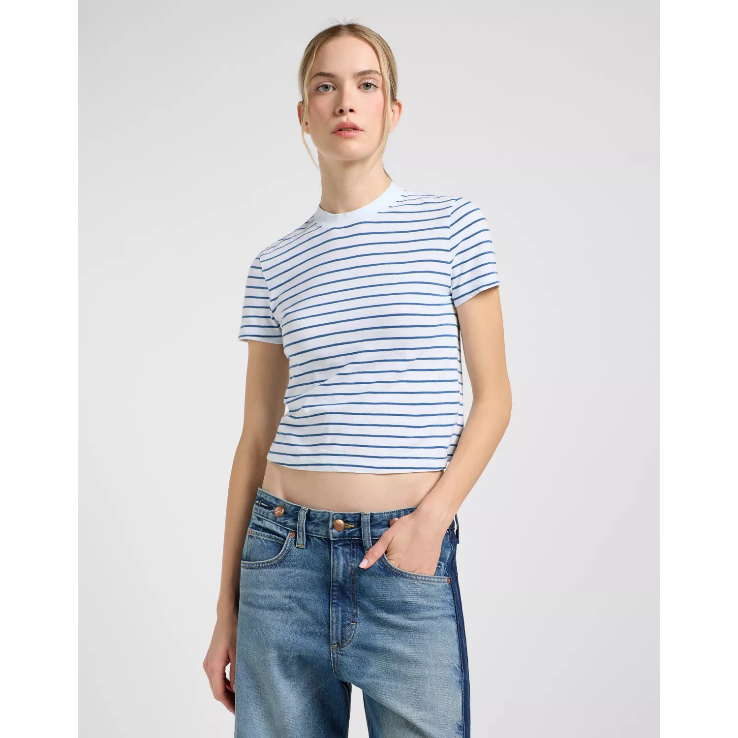 112363460 00 XS CROPPED TEE WHITE INDIGO STRIPE