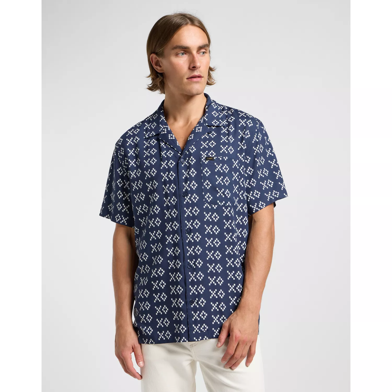 112364143 00 S RESORT SHIRT RIVET ECRU